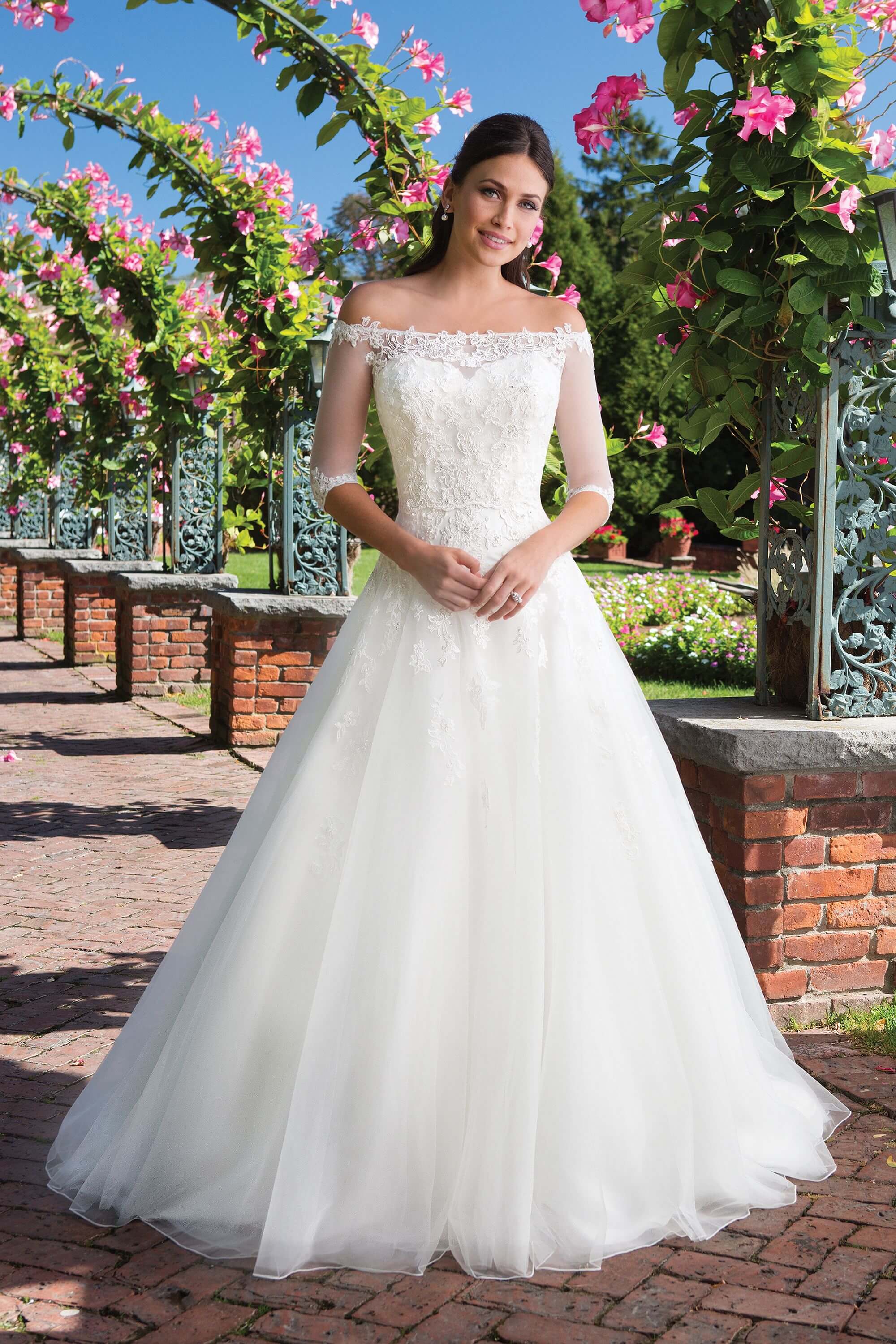 Ceremony dress outlet and reception dress